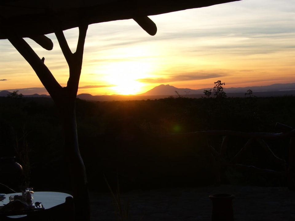 Sundower Satao Elerai Camp