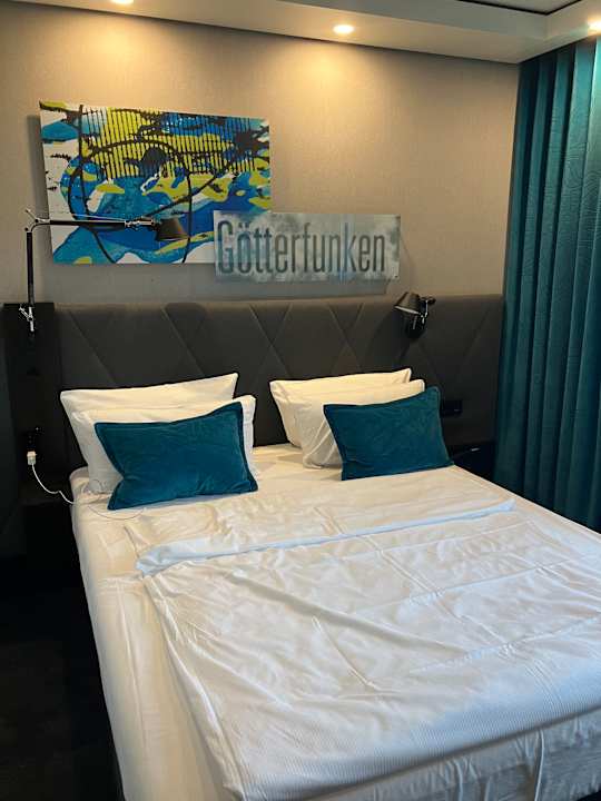 Zimmer Motel One Bonn-Beethoven