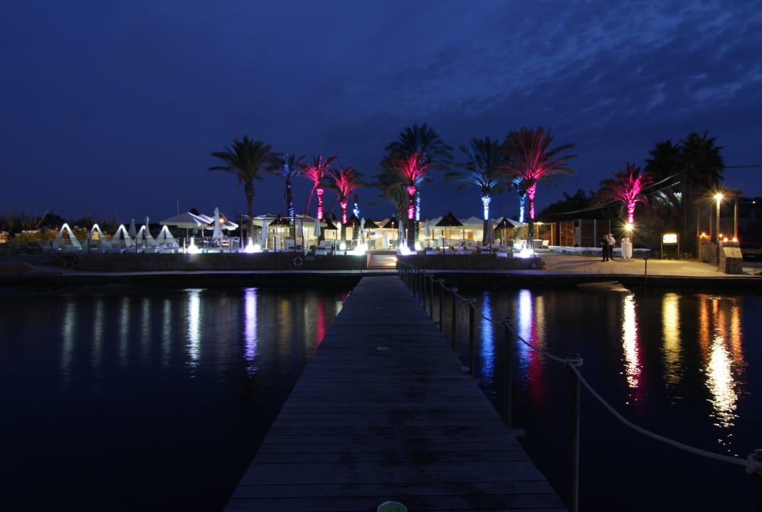 Abendliche Strandbeleuchtung Riviera Spa Resort - Adults Only