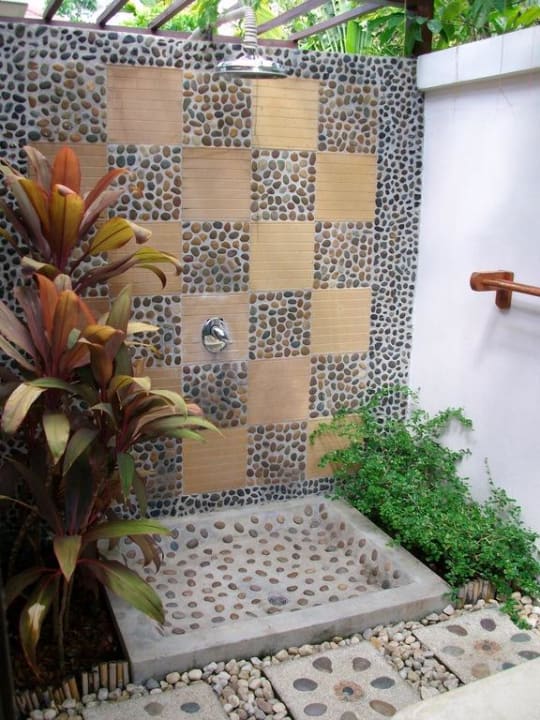 Außendusche Bandara Spa Resort & Pool Villas, Samui