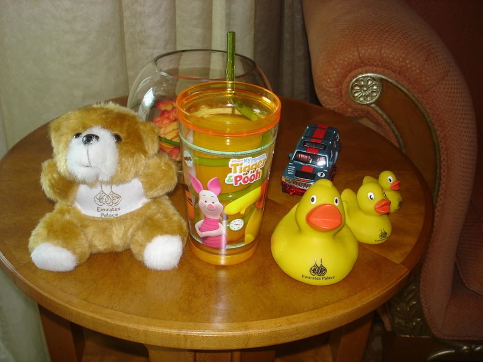 Geschenke für die Kinder Emirates Palace Mandarin Oriental