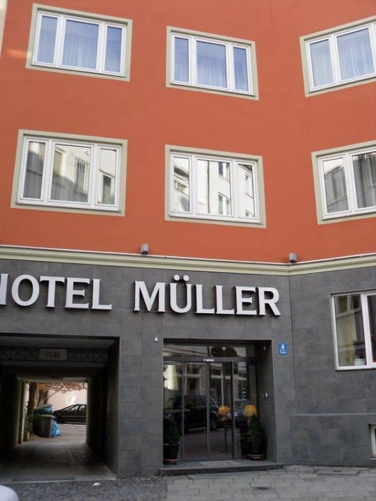 Hotelfront Hotel Müller