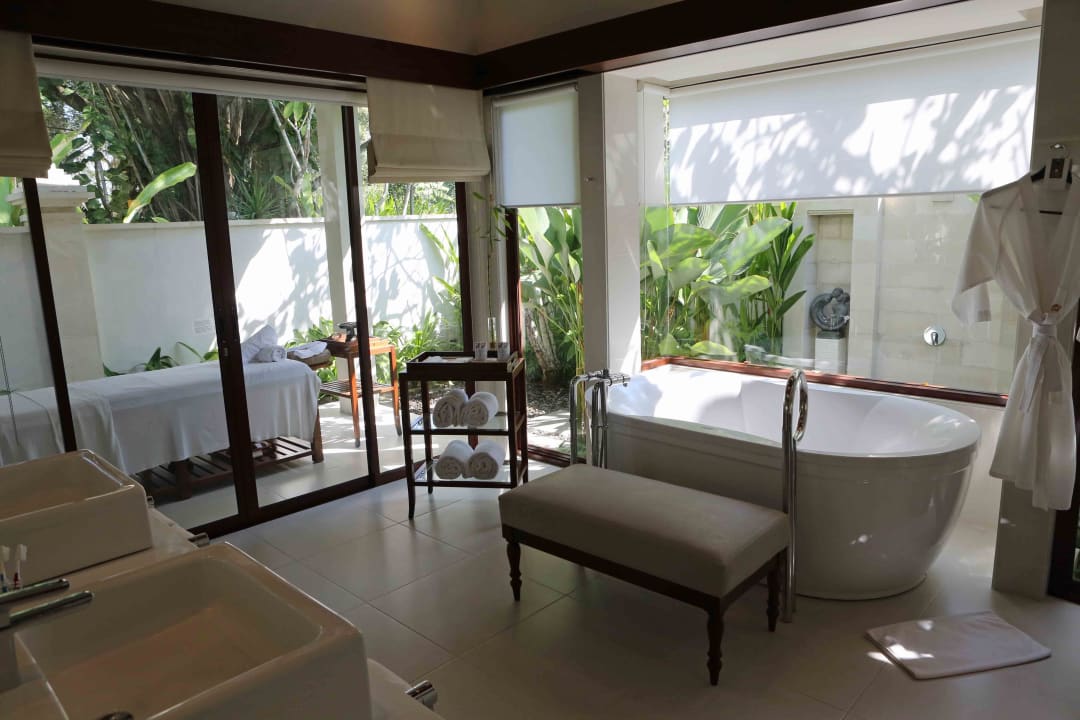 Bad The Laguna A Luxury Collection Resort & Spa