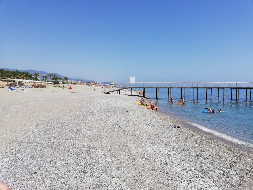 Strand Club Turtas Beach Hotel