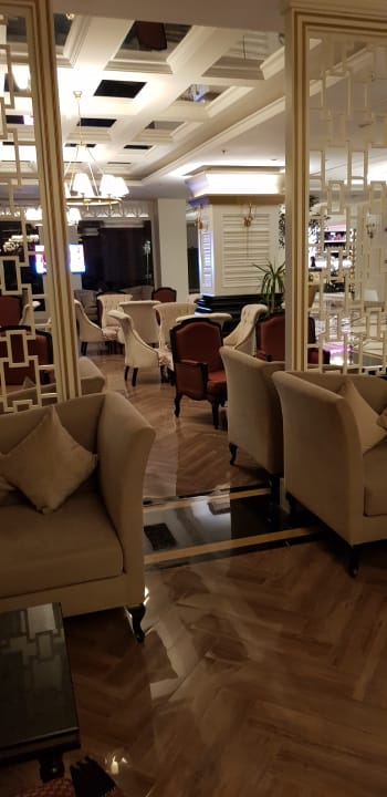 Lobby Mary Hotel Side