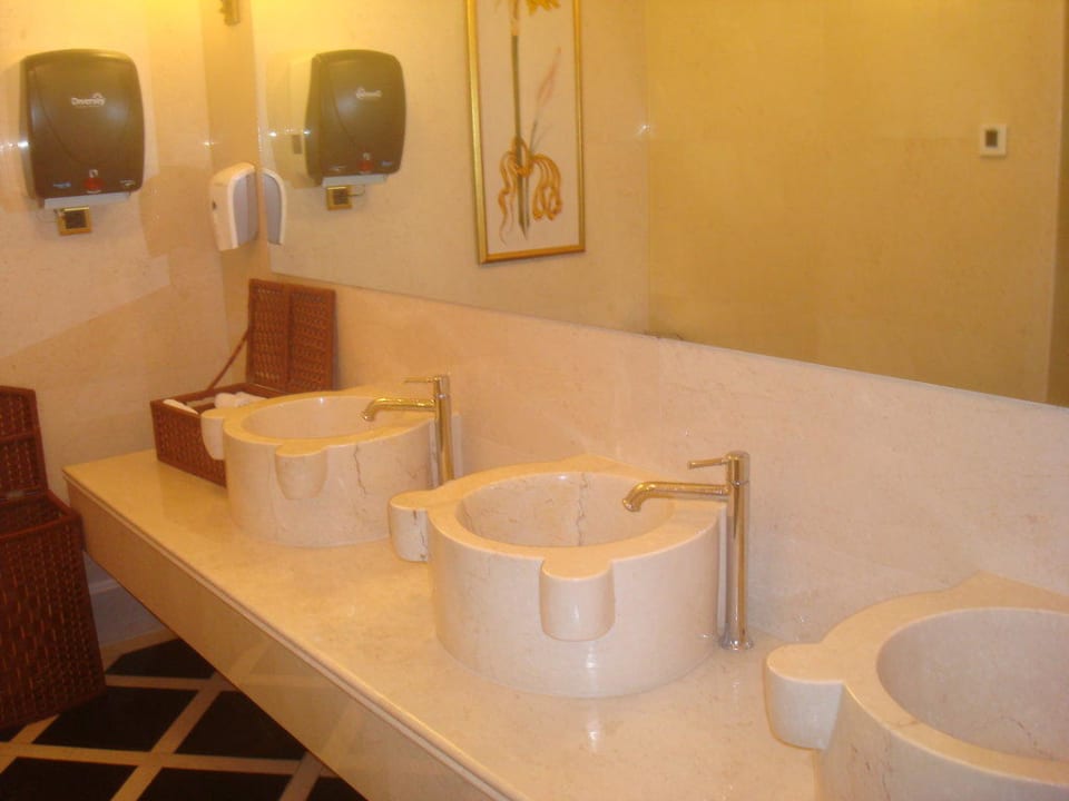 WC im Hauptrestaurant Ali Bey Resort Sorgun