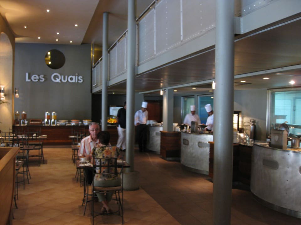 Die Kochtheke im Restaurant Mauricia Beachcomber Resort & Spa