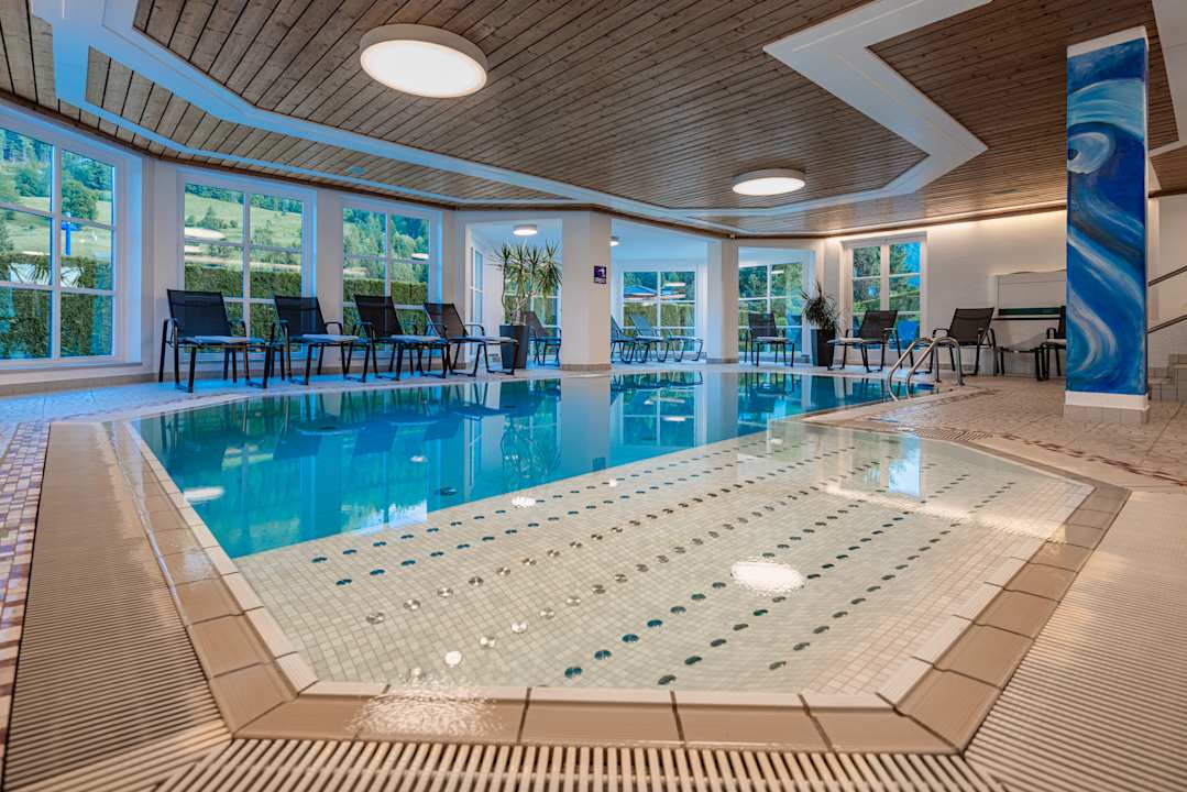 Pool Hotel Alpine Spa Residence