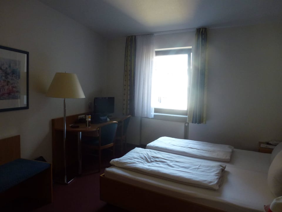 Doppelzimmer zum Hinterhof Hotel Aulmann