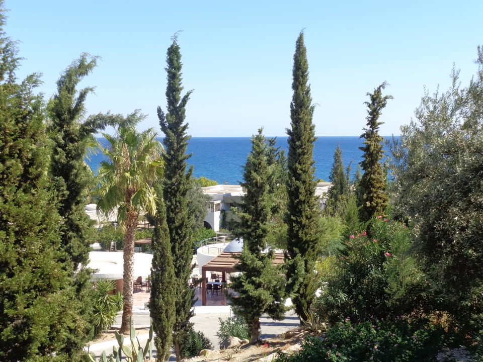 Ausblick vom Ruhepool alltoura Club Hotel Porto Angeli Beach Resort