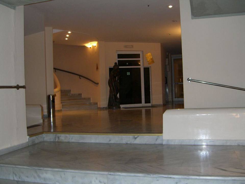 Hotellobby Santa Marina Beach