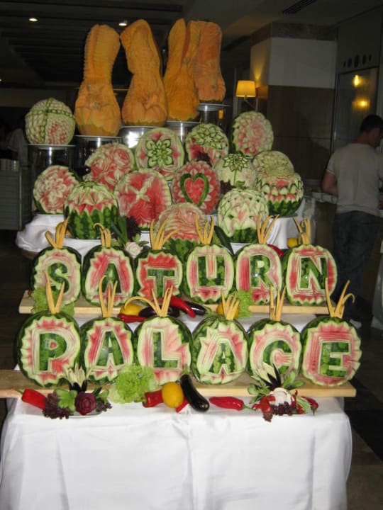 Sehr stylisch, super tolle Begabung Saturn Palace Resort Hotel