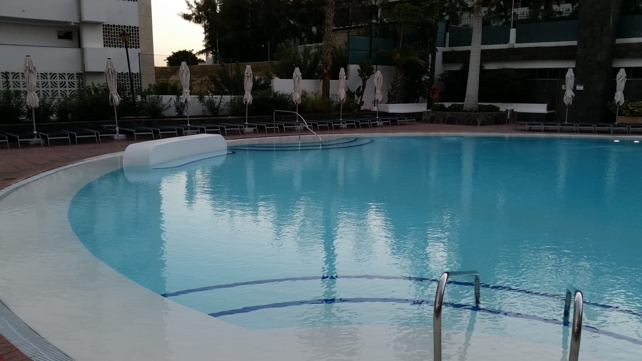 Pool allsun Hotel Lucana