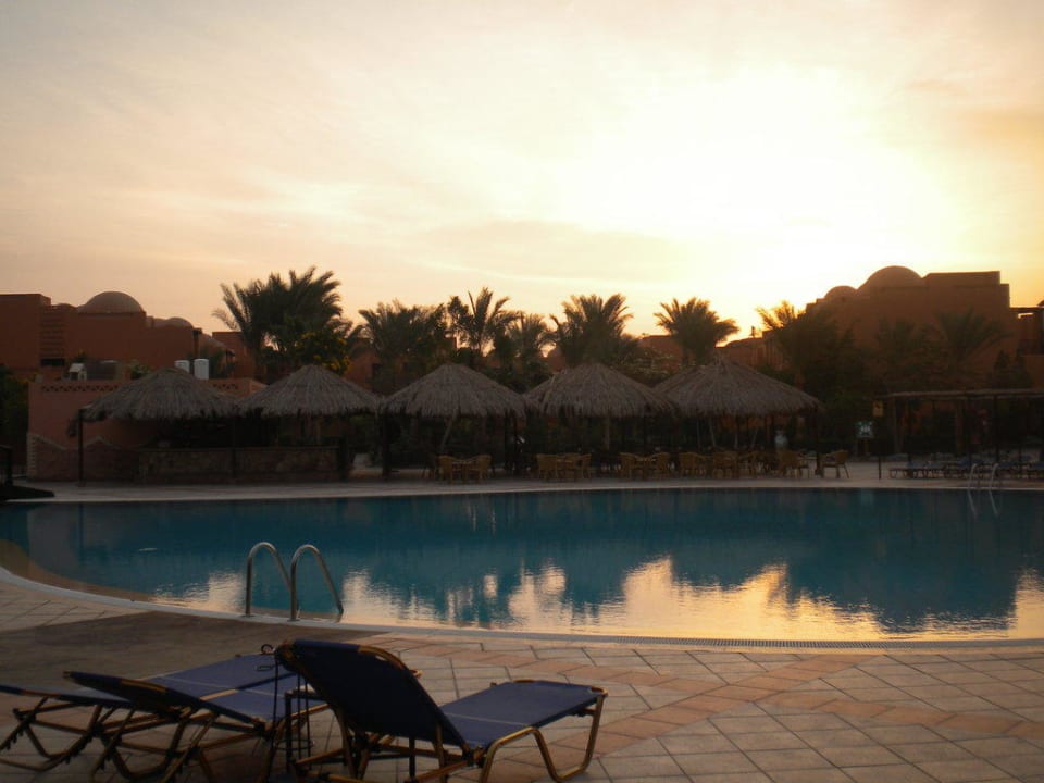 Teil vom Family-Pool Jaz Makadi Oasis Resort