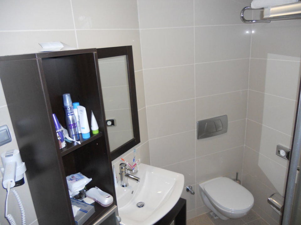 Bad Royal Wings Hotel