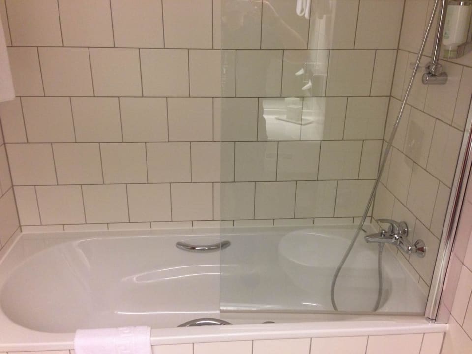 Bad mit Badewanne. ARCOTEL Kaiserwasser Wien