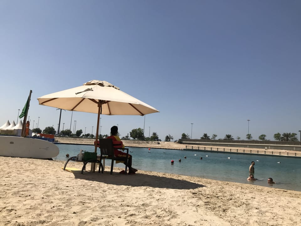 Strand Sheraton Hotel & Resort Abu Dhabi