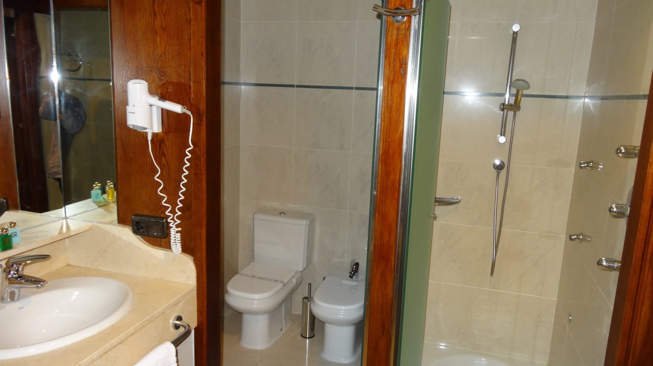 Toilette und Dusche Gran Tacande Wellness & Relax Costa Adeje