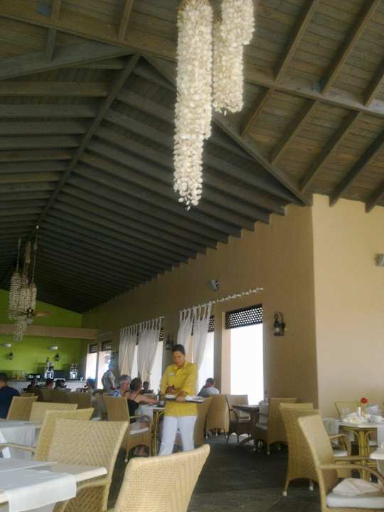 Frühstück Restaurant und abends a la carte Ocean Blue & Sand