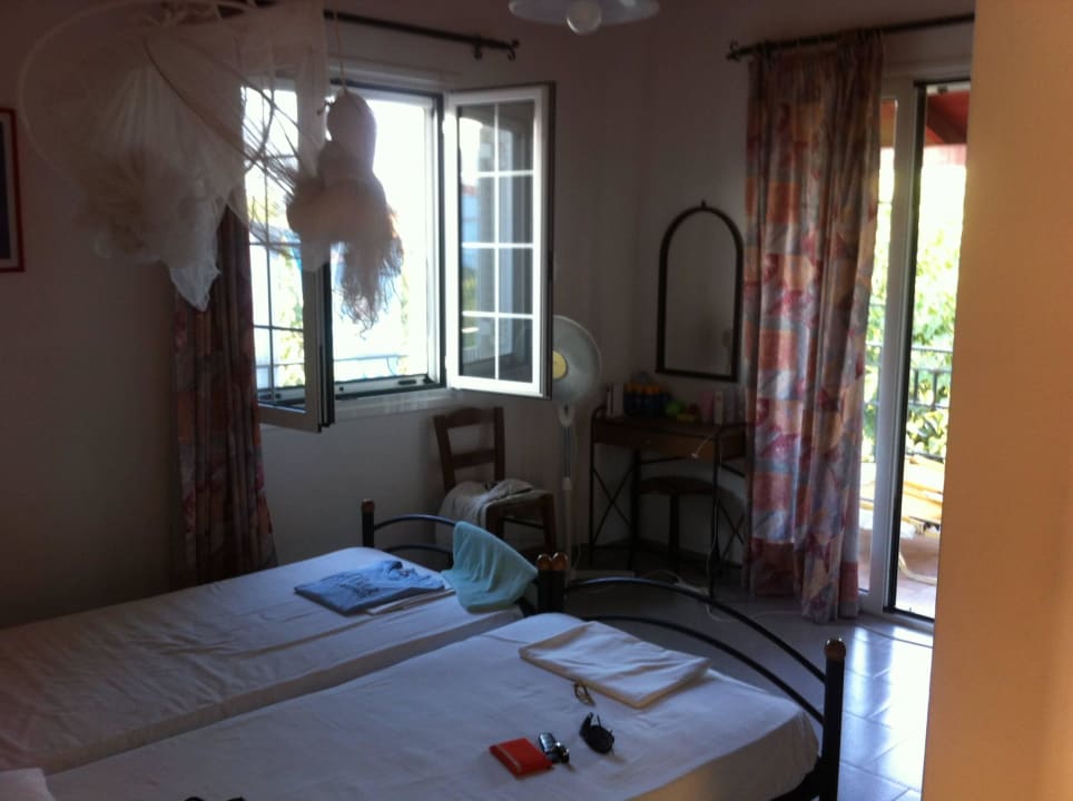 Schlafzimmer Eltern Apartments Kladis