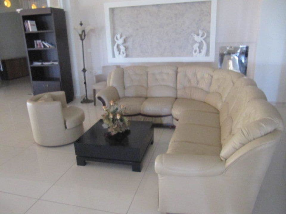 Lobby Hotel Gaia Palace