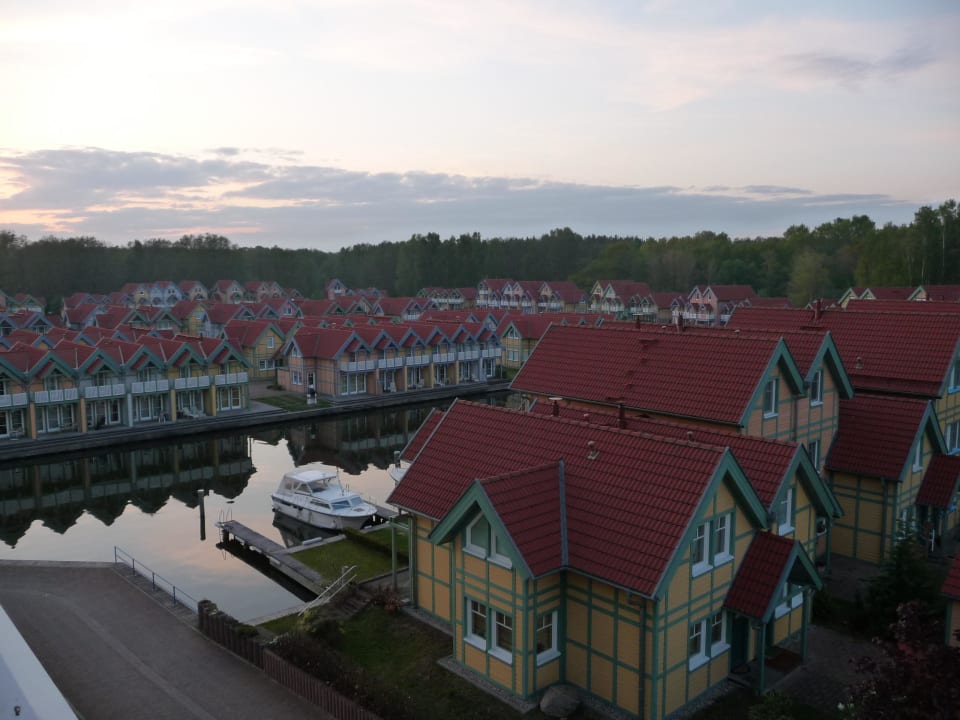 Blick vom Balkon Precise Resort Hafendorf Rheinsberg