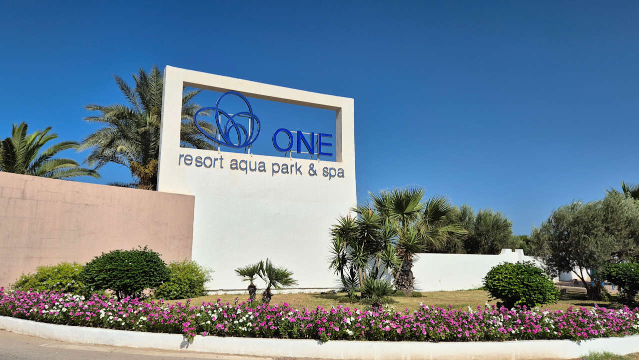 Außenansicht One Resort Aqua Park & Spa