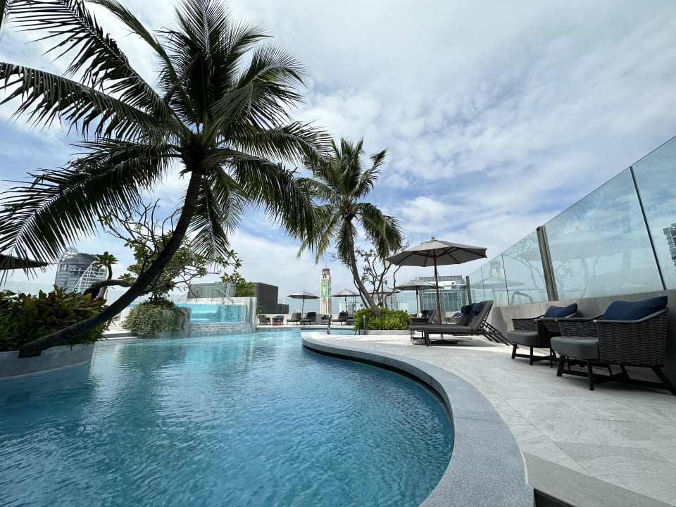 Pool InterContinental Bangkok