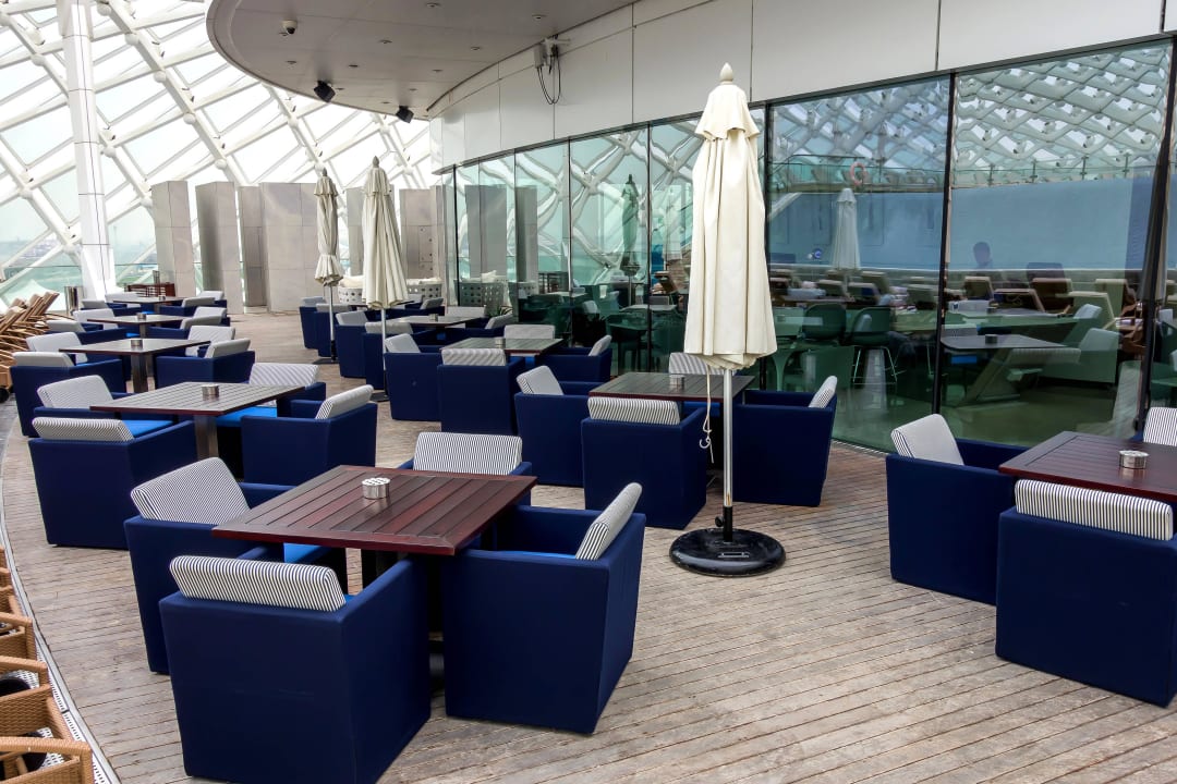 Poolbar Hauptgebäude W Abu Dhabi - Yas Island