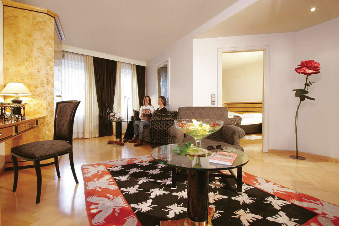 Suite Hotel Waldhorn