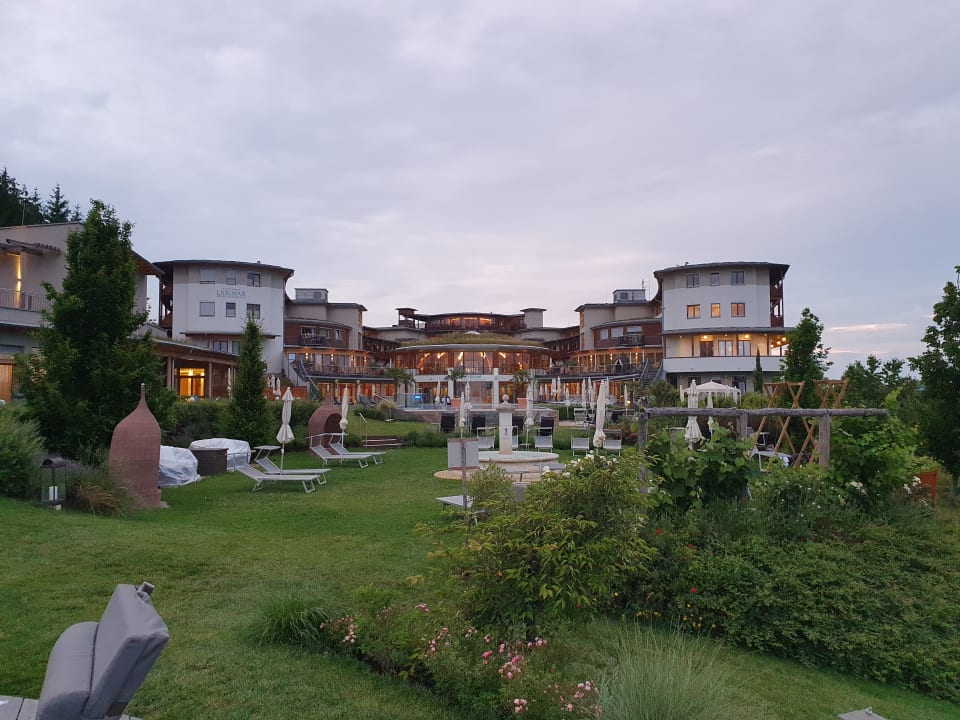 Gartenanlage Hotel & Spa Larimar