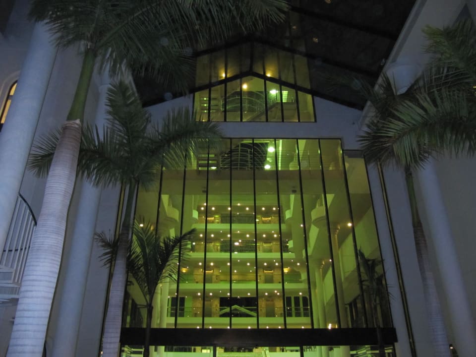 Foyer hinten vom Pool aus Guayarmina Princess