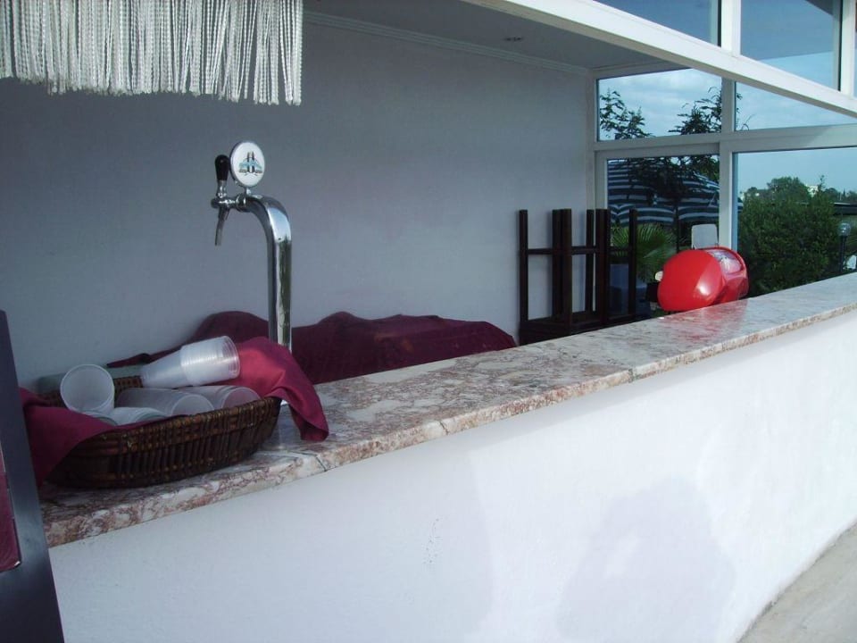 Restaurant- bzw. Poolbar Hotel Club Life Kizilot