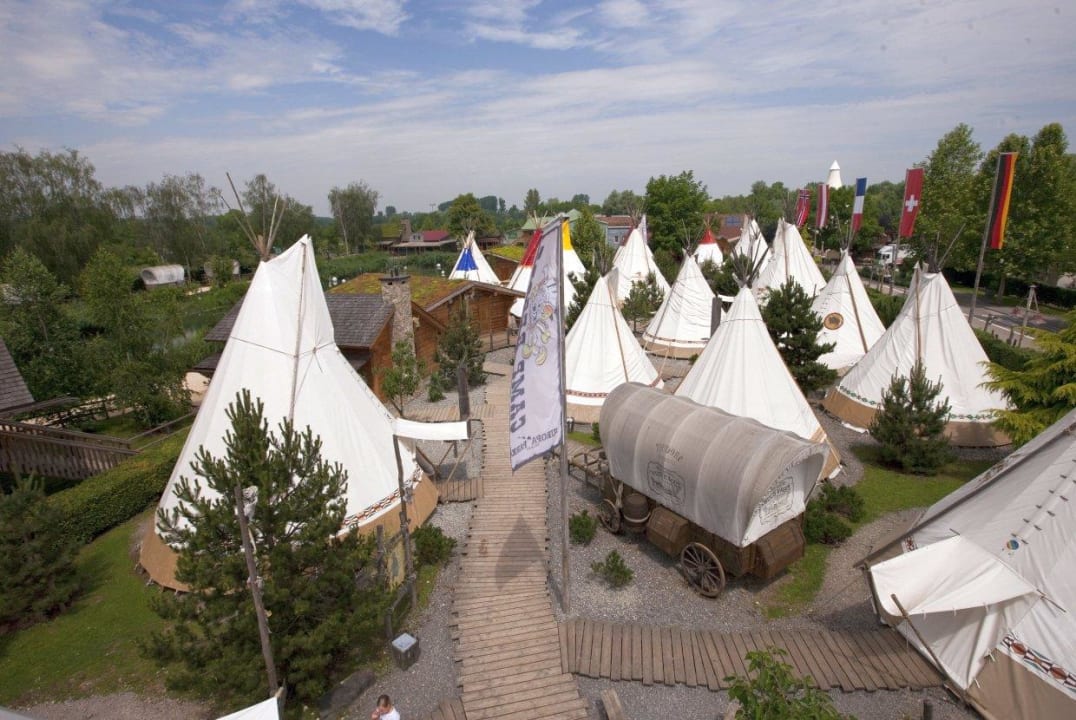 "Camp Resort" Tipi Town Europa-Park