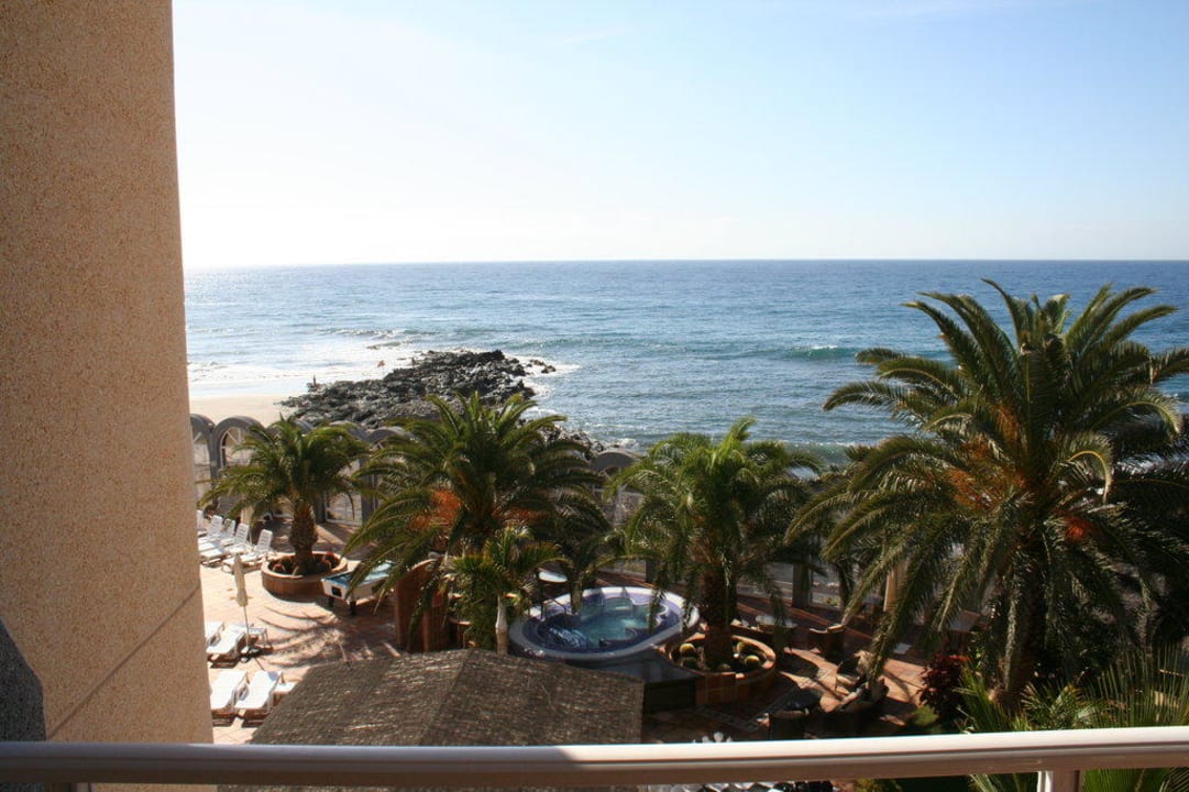 Blick aus dem Zimmer auf´s Meer Hotel Beach Club San Agustin