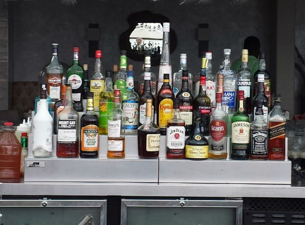 Gastro Sea Breeze Beach House - All Inclusive