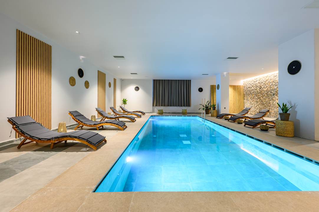 Pool Paralos Kyma Dunes