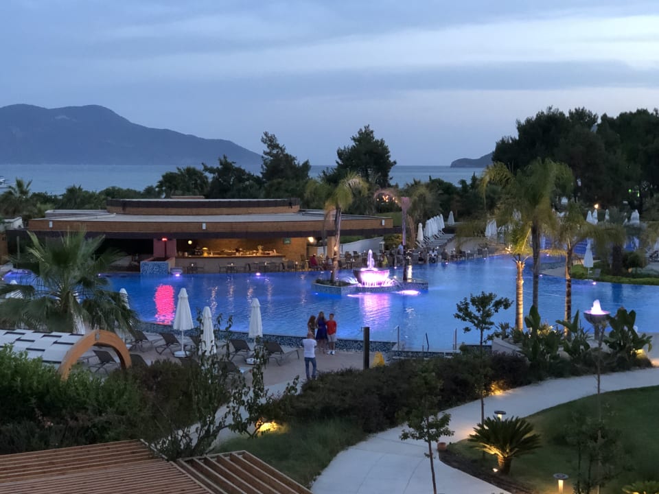 Pool Akra Fethiye Tui Blue Sensatori