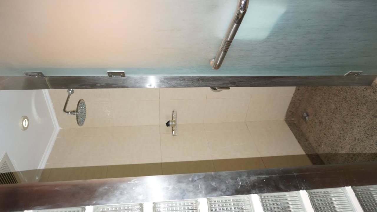 Dusche Shams Prestige Abu Soma-Adults Only