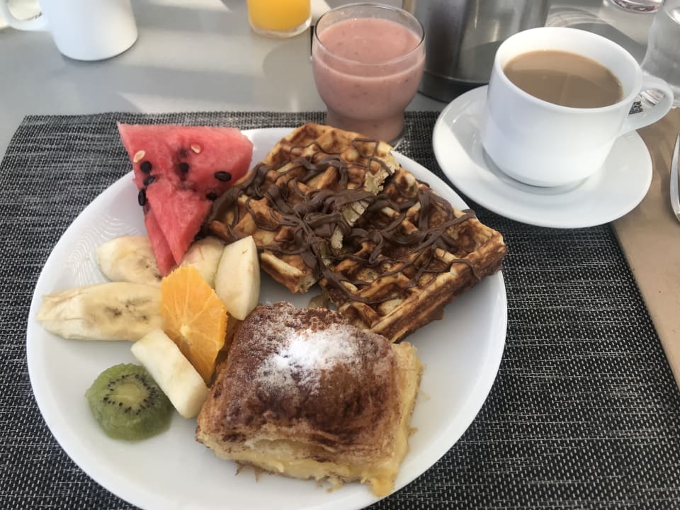 Gastro Asterias Beach Resort