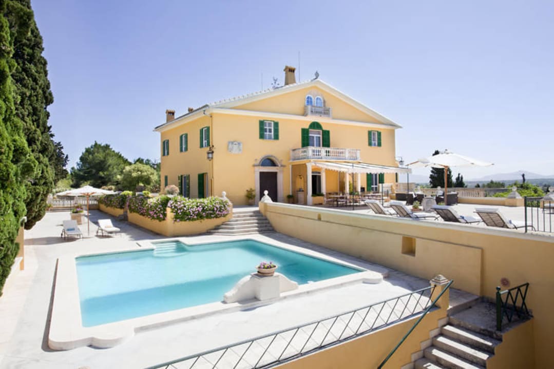 Main House pool Mansión Sa Capella