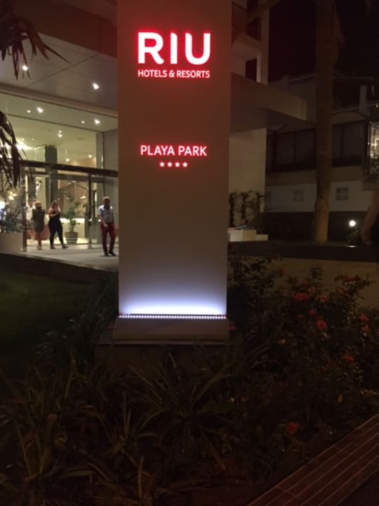Außenansicht Hotel Riu Playa Park
