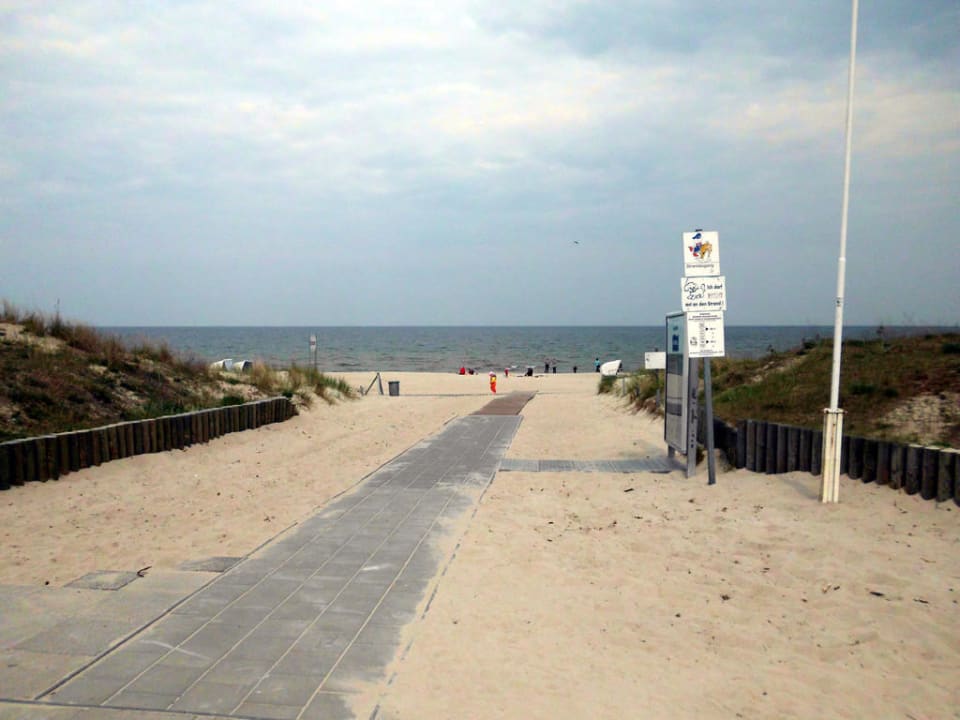 Zugang zum Strand von Baabe R&R Hotel Strandallee