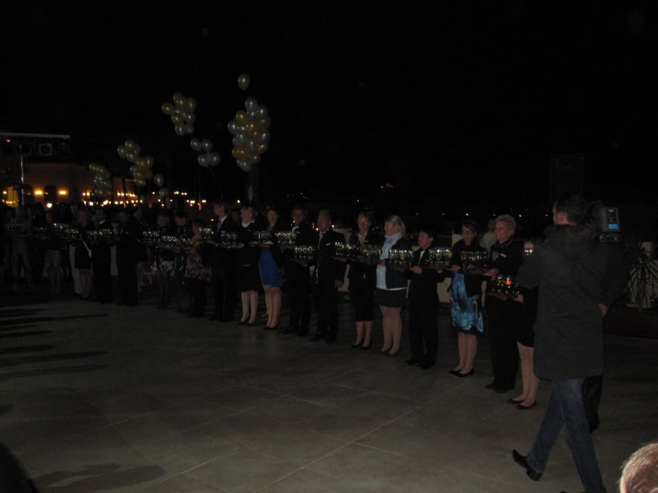 Alle warten auf Silvester Cleopatra Luxury Resort Makadi Bay