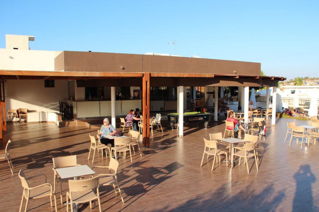 Bar mit Terrasse Anavadia Hotel