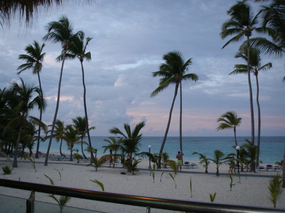 Blick von Krystal zum Strand Hotel Riu Palace Macao - Adults only