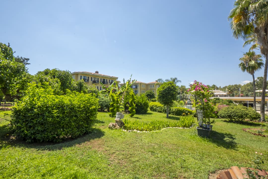 Gartenanlage Club Hotel Phaselis Rose