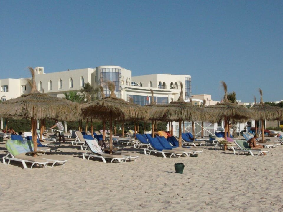 Hotel vom Strand aus Hotel El Mouradi Palm Marina