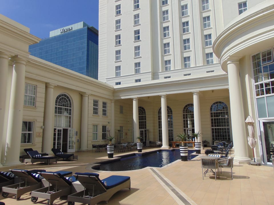 Pool Hotel Southern Sun The Cullinan