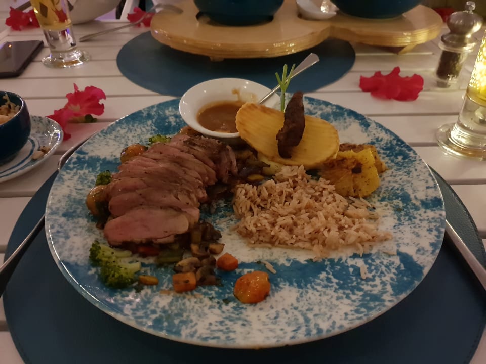 Gastro SUNRISE Crystal Bay Resort